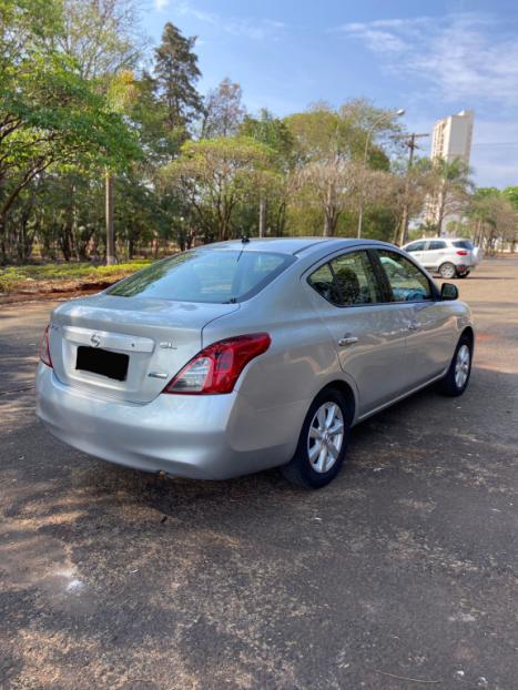 NISSAN Versa Sedan 1.6 16V 4P FLEX SL, Foto 3