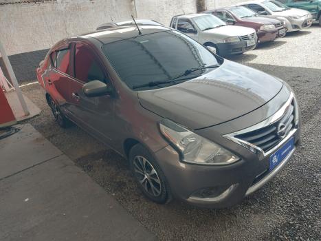 NISSAN Versa Sedan 1.0 12V 4P FLEX V-DRIVE, Foto 4