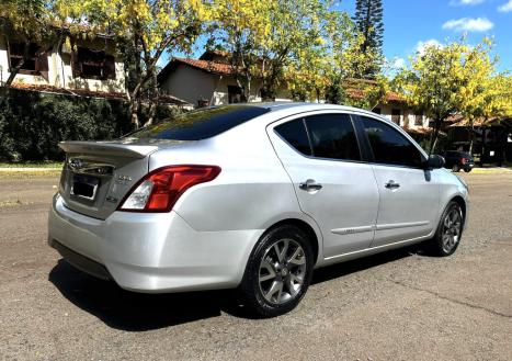 NISSAN Versa Sedan 1.6 16V 4P UNIQUE FLEX XTRONIC AUTOMTICO CVT, Foto 5