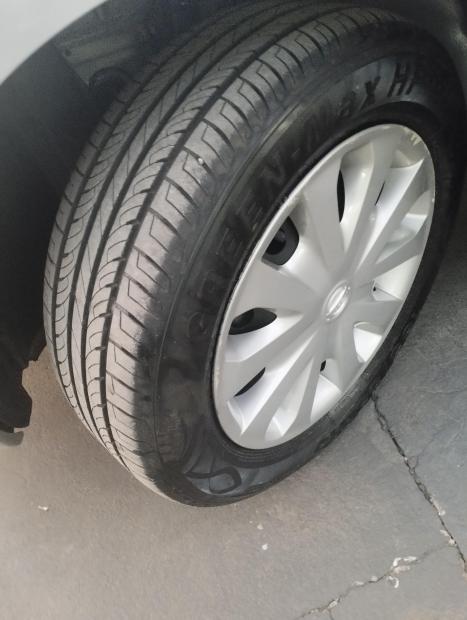 NISSAN Versa Sedan 1.0 12V 4P FLEX V-DRIVE, Foto 9