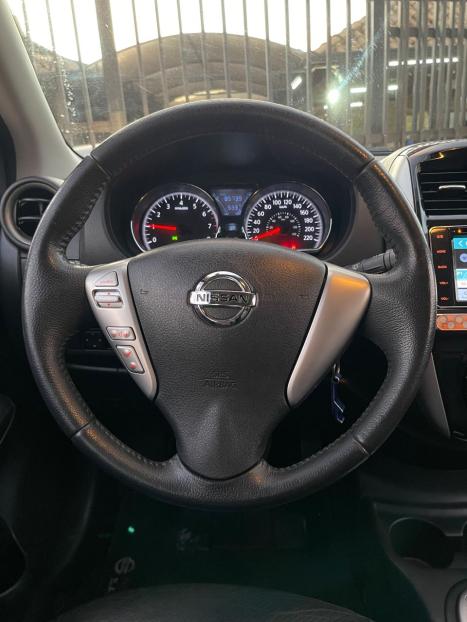 NISSAN Versa Sedan 1.6 16V 4P SL FLEX XTRONIC AUTOMTICO CVT, Foto 7