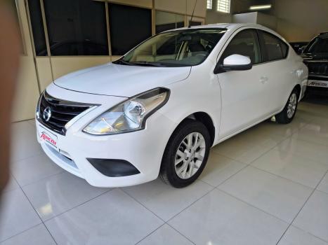 NISSAN Versa Sedan 1.6 16V 4P SV FLEX XTRONIC AUTOMTICO CVT, Foto 2