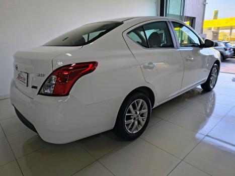 NISSAN Versa Sedan 1.6 16V 4P SV FLEX XTRONIC AUTOMTICO CVT, Foto 8