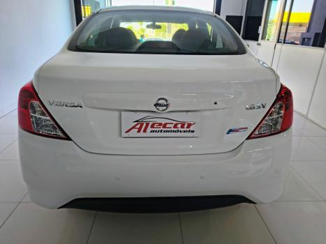 NISSAN Versa Sedan 1.6 16V 4P SV FLEX XTRONIC AUTOMTICO CVT, Foto 10
