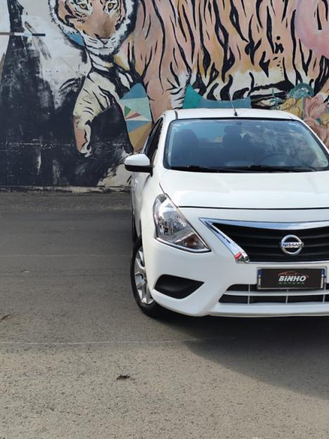 NISSAN Versa Sedan 1.6 16V 4P FLEX SV, Foto 2