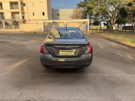 NISSAN Versa Sedan 1.6 16V 4P FLEX SV, Foto 4