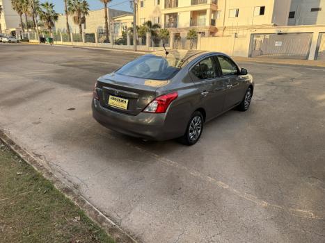 NISSAN Versa Sedan 1.6 16V 4P FLEX SV, Foto 5