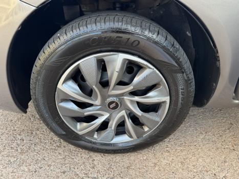 NISSAN Versa Sedan 1.6 16V 4P FLEX SV, Foto 11