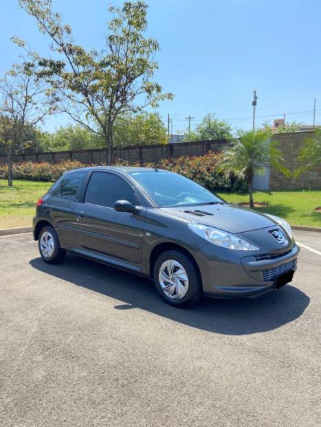 PEUGEOT 207 Hatch 1.4 XR FLEX, Foto 2