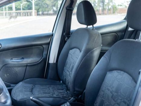 PEUGEOT 207 Hatch 1.4 4P XR FLEX, Foto 10