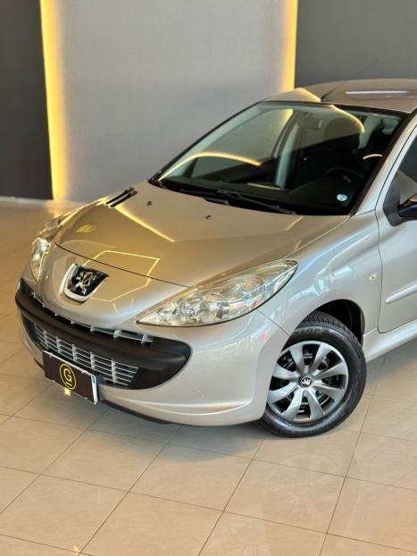 PEUGEOT 207 Hatch 1.4 4P XR FLEX, Foto 2