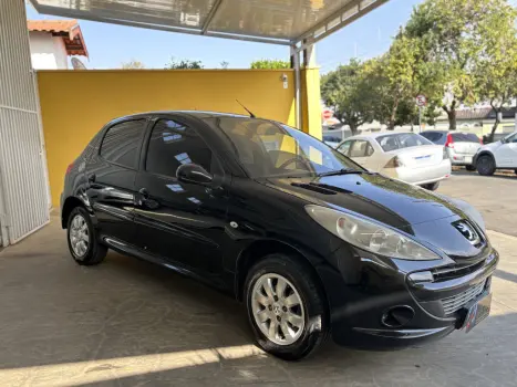 PEUGEOT 207 Hatch 1.4 XR FLEX, Foto 3