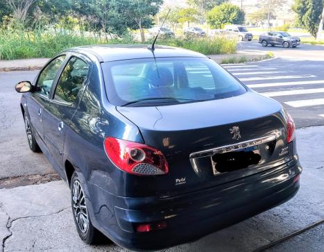 PEUGEOT 207 Sedan 1.4 4P PASSION XR FLEX, Foto 2
