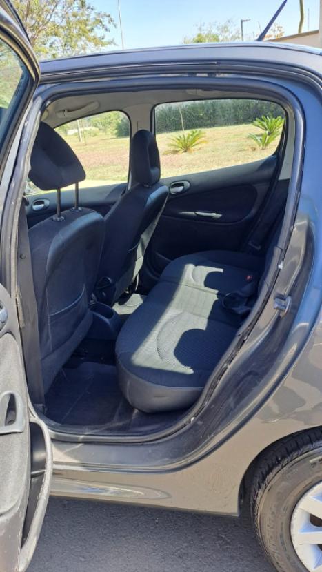 PEUGEOT 207 Sedan 1.6 4P PASSION XS FLEX, Foto 2