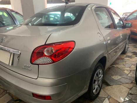 PEUGEOT 207 Sedan 1.4 4P PASSION XR FLEX, Foto 3