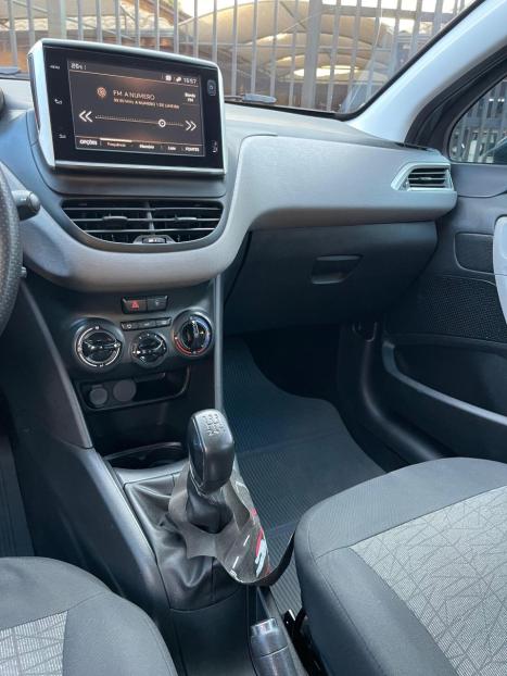 PEUGEOT 208 1.2 12V 4P ACTIVE FLEX, Foto 8