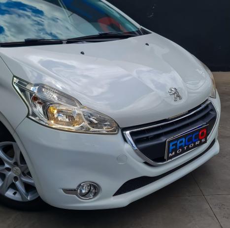 PEUGEOT 208 1.5 4P FLEX ALLURE, Foto 2