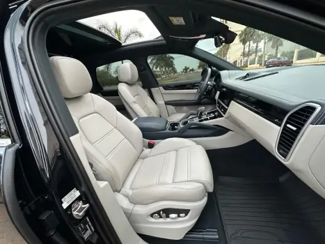 PORSCHE Cayenne 3.0 V6 24V 4P E-HYBRID AWD AUTOMTICO TIPTRONIC S, Foto 7