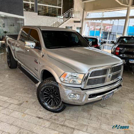 RAM 2500 6.7 I6 24V SLT CABINE DUPLA TURBO DIESEL LARAMIE 4X4 AUTOMTICO, Foto 3