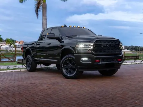 RAM 2500 6.7 I6 24V SLT CABINE DUPLA TURBO DIESEL LARAMIE 4X4 AUTOMTICO, Foto 1