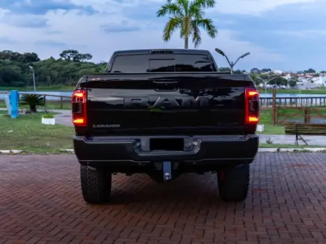 RAM 2500 6.7 I6 24V SLT CABINE DUPLA TURBO DIESEL LARAMIE 4X4 AUTOMTICO, Foto 7