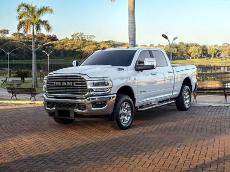 RAM 2500 6.7 I6 24V SLT CABINE DUPLA TURBO DIESEL LARAMIE 4X4 AUTOMTICO, Foto 1