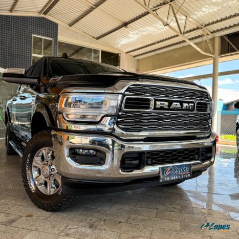 RAM 2500 6.7 I6 24V SLT CABINE DUPLA TURBO DIESEL LARAMIE 4X4 AUTOMTICO, Foto 5