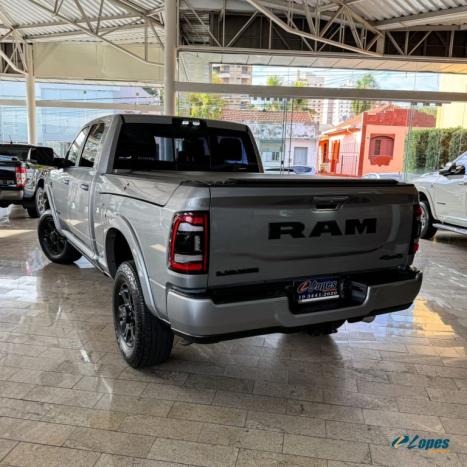 RAM 3500 6.7 I6 LARAMIE CABINE DUPLA TURBO DIESEL AUTOMTICO, Foto 2