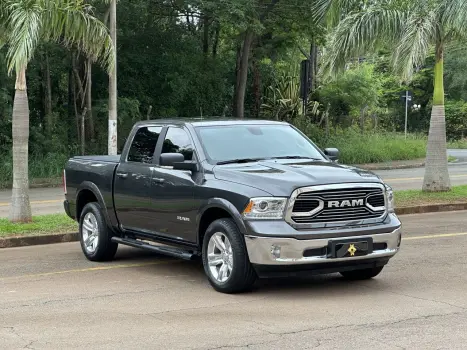 RAM Classic 5.7 V8 32V 4P HEMI LARAMIE AUTOMTICO, Foto 1