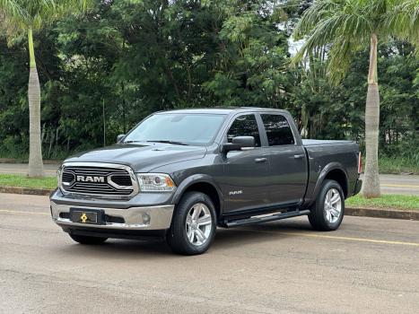 RAM Classic 5.7 V8 32V 4P HEMI LARAMIE AUTOMTICO, Foto 5