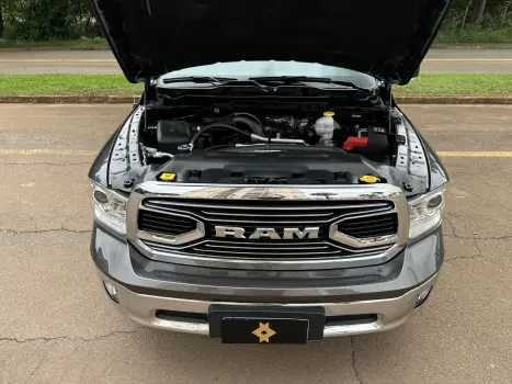 RAM Classic 5.7 V8 32V 4P HEMI LARAMIE AUTOMTICO, Foto 13