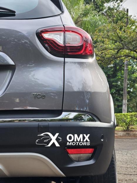 RENAULT Captur 1.3 16V 4P FLEX TCE ICONIC TURBO X-TRONIC AUTOMTICO CVT, Foto 2