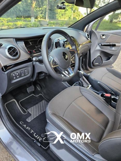 RENAULT Captur 1.3 16V 4P FLEX TCE ICONIC TURBO X-TRONIC AUTOMTICO CVT, Foto 3