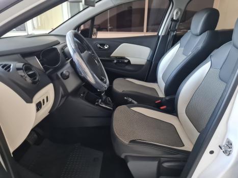 RENAULT Captur 1.6 16V 4P FLEX SCE INTENSE X-TRONIC CVT, Foto 4