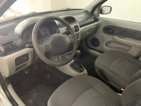 RENAULT Clio Sedan 1.0 16V 4P HI FLEX PRIVILEGE, Foto 5