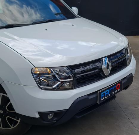 RENAULT Duster 2.0 16V 4P FLEX DAKAR, Foto 2