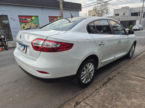 RENAULT Fluence 2.0 16V 4P FLEX DYNAMIQUE PLUS AUTOMTICO, Foto 6