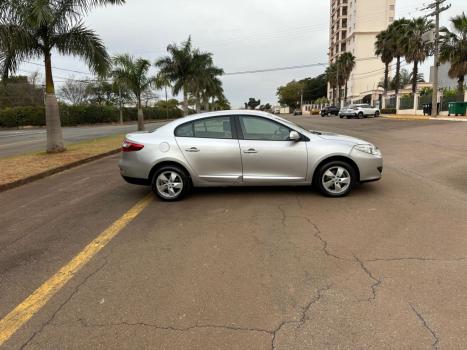 RENAULT Fluence 2.0 16V 4P FLEX DYNAMIQUE AUTOMTICO, Foto 3