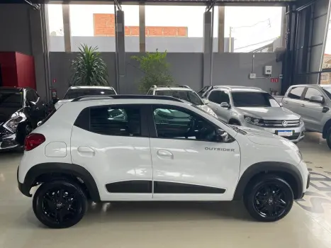 RENAULT Kwid 1.0 12V 4P SCE FLEX OUTSIDER, Foto 8