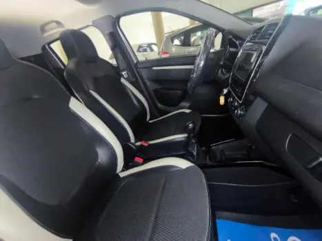 RENAULT Kwid 1.0 12V 4P SCE FLEX INTENSE, Foto 18