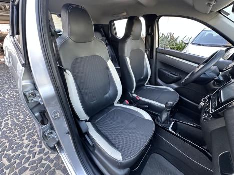 RENAULT Kwid 1.0 12V 4P SCE FLEX INTENSE, Foto 8