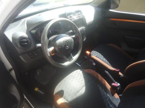 RENAULT Kwid 1.0 12V 4P SCE FLEX OUTSIDER, Foto 2