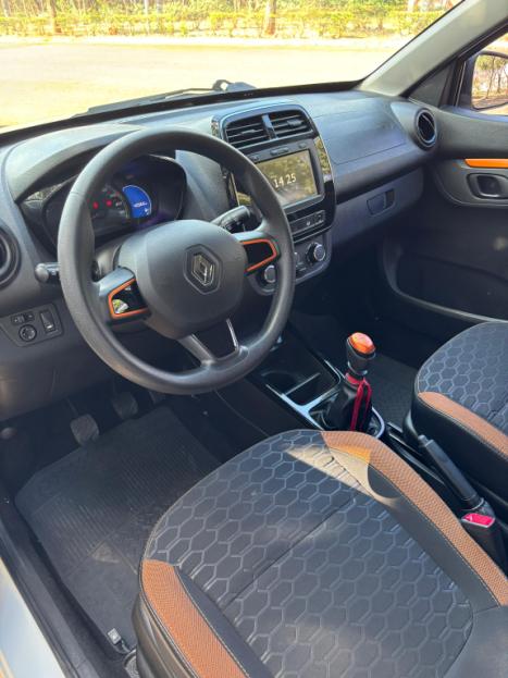 RENAULT Kwid 1.0 12V 4P SCE FLEX OUTSIDER, Foto 8
