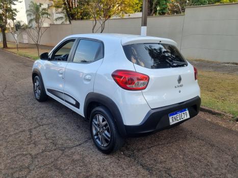 RENAULT Kwid 1.0 12V 4P SCE FLEX INTENSE, Foto 10