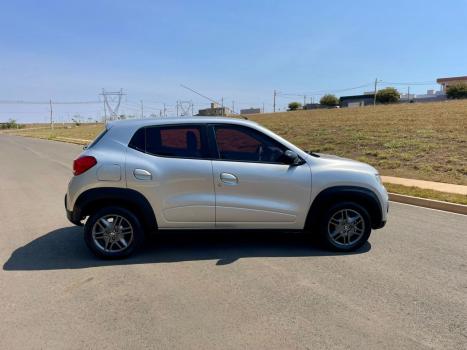 RENAULT Kwid 1.0 12V 4P SCE FLEX INTENSE, Foto 6