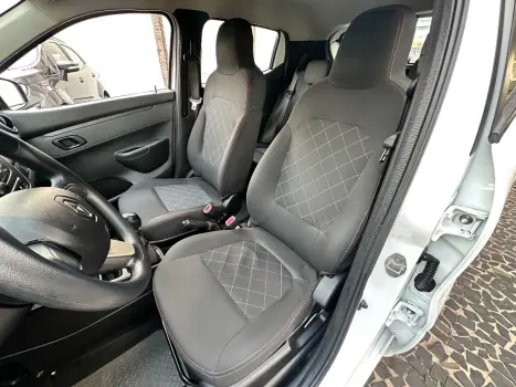 RENAULT Kwid 1.0 12V 4P SCE FLEX ZEN, Foto 8