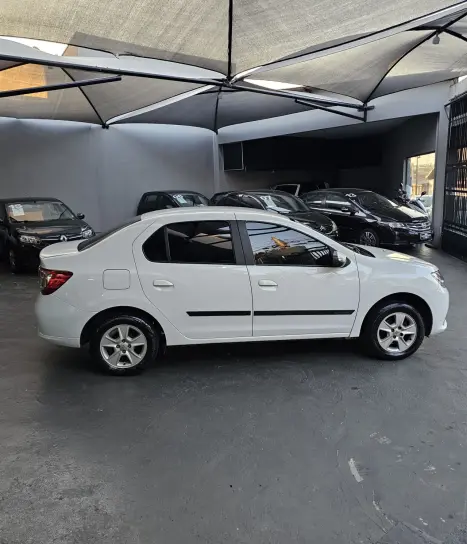 RENAULT Logan 1.6 4P FLEX DINAMIQUE, Foto 4