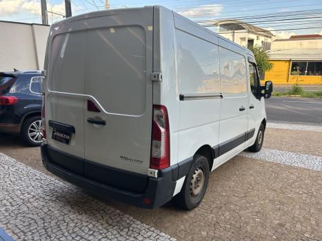 RENAULT Master 2.3 16V 4P DCI DIESEL TURBO INTERCOOLER FURGO L1H1, Foto 3