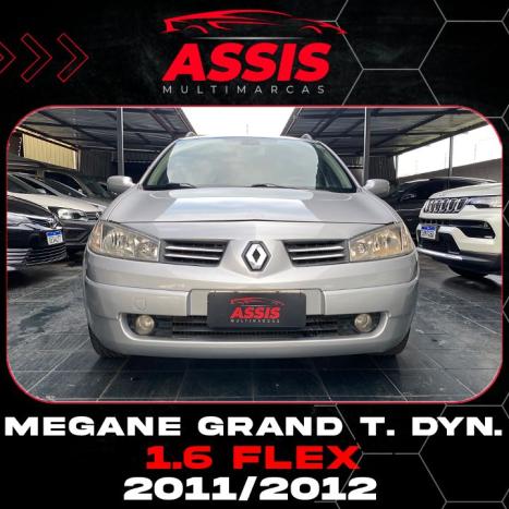 RENAULT Megane Grand Tour 2.0 16V 4P DYNAMIQUE AUTOMTICO, Foto 2