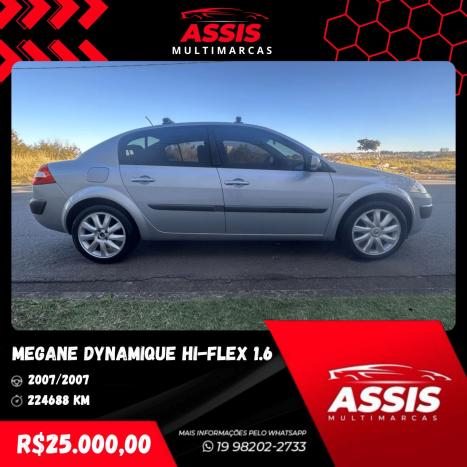 RENAULT Megane Sedan 1.6 16V 4P FLEX DYNAMIQUE, Foto 8